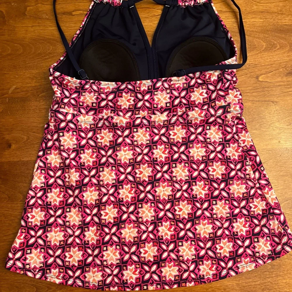 Kim Rogers Tankini Swim Top EUC ladies Sz Medium Beach Pool Vacay Resort Summer